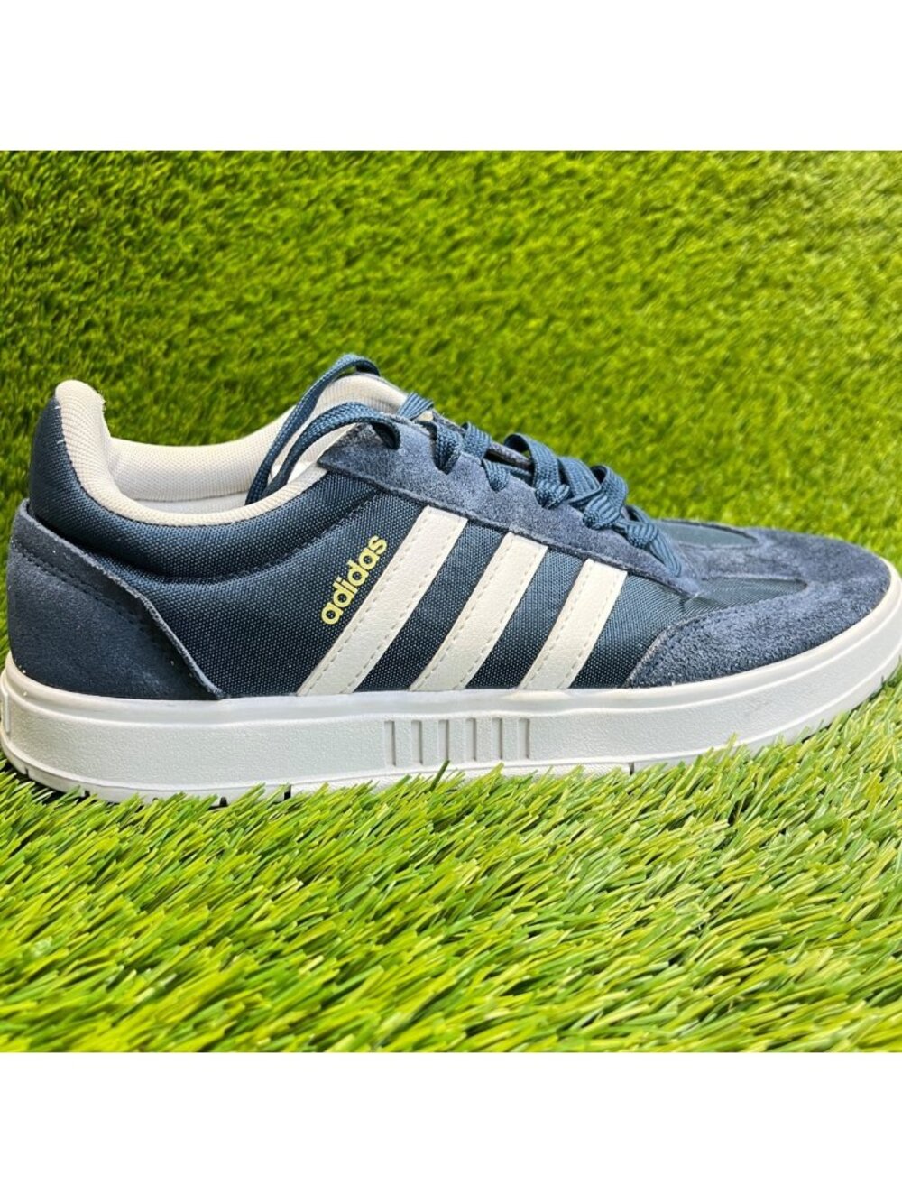 Adidas‎ NEO Gradas Mens Size 8 Blue White Athletic Skateboard Shoes Sneakers